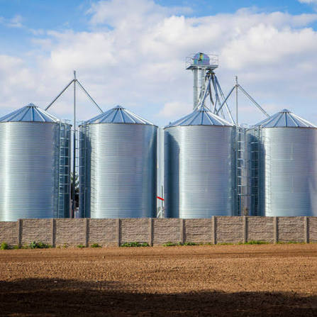 Galvanized Corrugated Steel Sheets for Grain Silos: Why They’re the Preferred Building Material